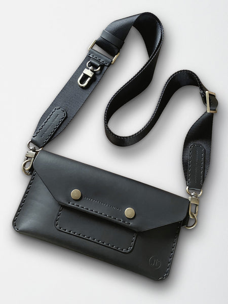 Umhängetasche Clutch mit verstellbarem Tragegurt personalisierbar