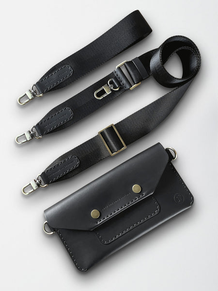 2-in-1 Clutch / Umhängetasche aus Leder - personalisiert