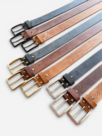 Lederguertel Farbe Schwarz, Dunkelbraun und Cognac mit Messing, matt Silber oder schwarzer Guertelschnalle