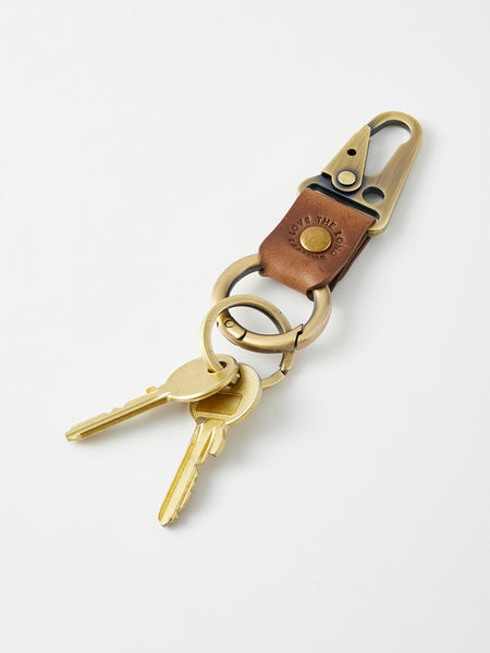 Schlüsselanhänger Echtleder dunkelbraun mit doppelseitigem Karabinerverschluss aus Messing